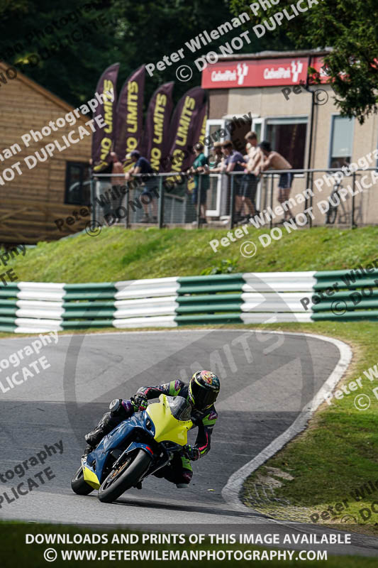 cadwell no limits trackday;cadwell park;cadwell park photographs;cadwell trackday photographs;enduro digital images;event digital images;eventdigitalimages;no limits trackdays;peter wileman photography;racing digital images;trackday digital images;trackday photos